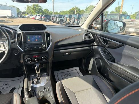 Used 2021 Subaru Crosstrek 2.0i Premium w/ Moonroof Package AWD/4WD image 18