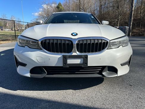 Used 2019 BMW 330i xDrive Sedan w/ Premium Package image 10