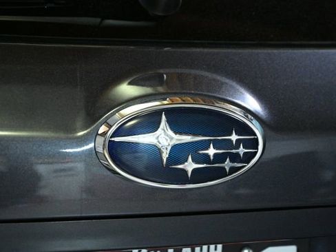 Used 2012 Subaru Tribeca Limited w/ PWR Moonroof Pkg AWD/4WD image 9