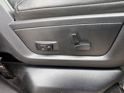 Used 2014 RAM 2500 Laramie image 50