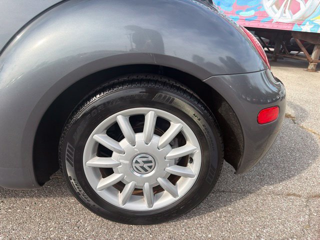 Used 2005 Volkswagen Beetle GLS FWD image 27