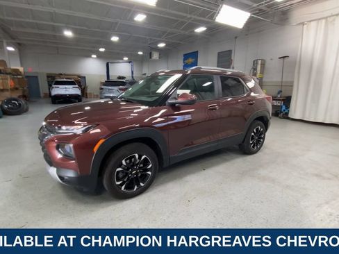 Used 2023 Chevrolet TrailBlazer LT w/ Convenience Package AWD/4WD image 10