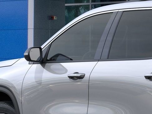 New 2026 Chevrolet Traverse LT w/ Enhanced Driving Package FWD image 12