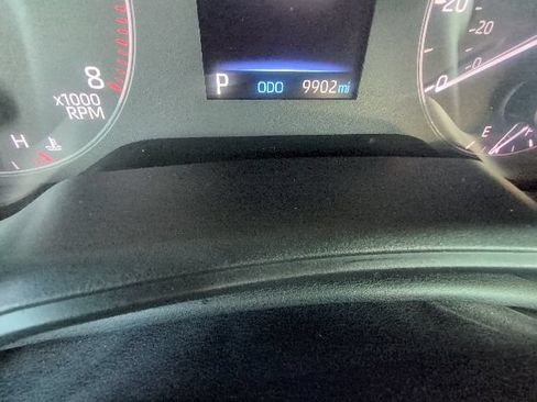 Used 2025 Toyota Corolla LE FWD image 14