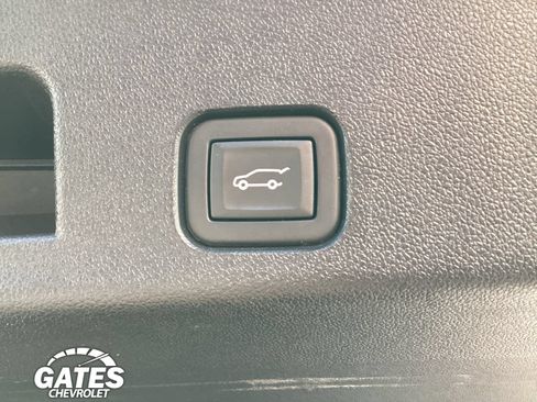 Used 2024 Chevrolet Traverse LT FWD image 13