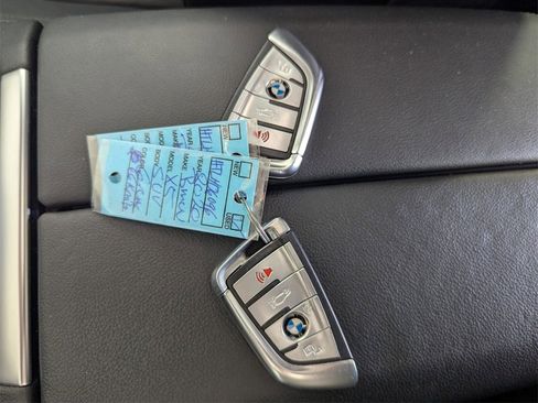 Used 2020 BMW X5 sDrive40i w/ Premium Package image 27