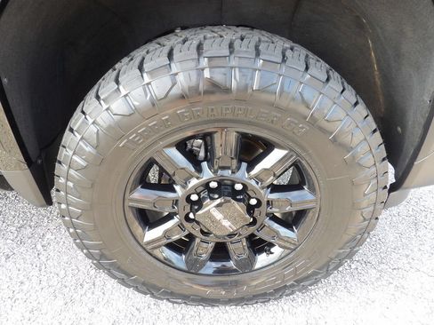 Used 2024 GMC Sierra 2500 AT4 w/ AT4 Premium Plus Package AWD/4WD image 52
