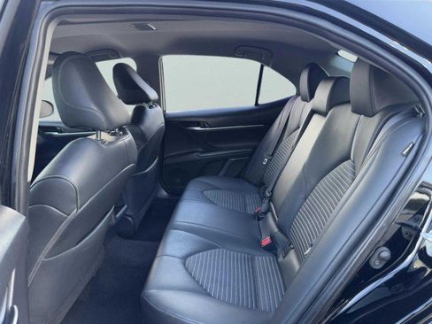 Used 2021 Toyota Camry SE w/ Carpet Mat Package (TMS) image 34