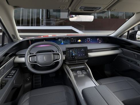 New 2025 Lincoln Nautilus Premier image 9