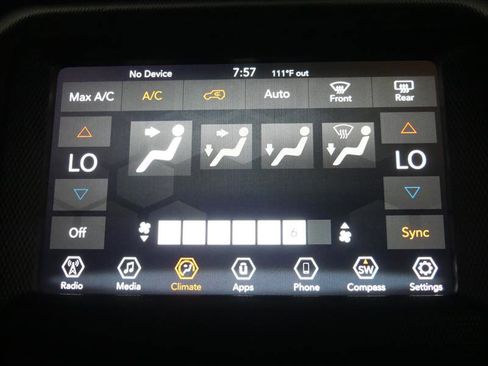 Used 2018 Jeep Wrangler Unlimited Sahara image 40