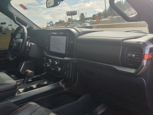 Used 2025 Ford F150 Raptor AWD/4WD image 29
