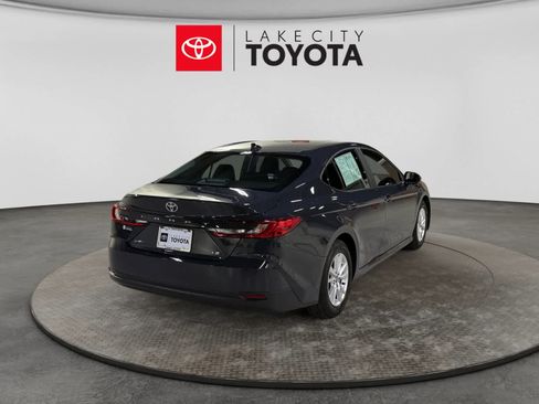 Used 2025 Toyota Camry LE FWD image 9