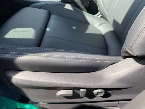 New 2026 Subaru Ascent Limited image 11