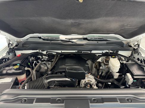 Used 2019 Chevrolet Silverado 2500 W/T w/ WT Convenience Package AWD/4WD image 29