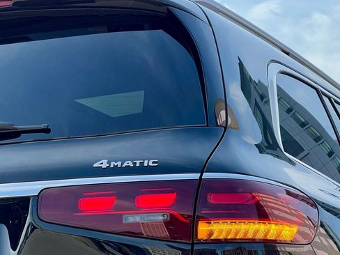 Certified 2026 Mercedes-Benz GLS 450 4MATIC image 10