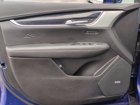 Certified 2023 Cadillac XT5 Premium Luxury image 23