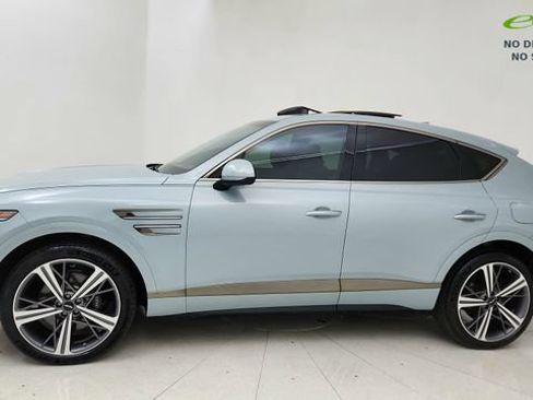 Used 2025 Genesis GV80 3.5T e-SC AWD/4WD image 3