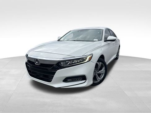 Used 2018 Honda Accord EX image 9