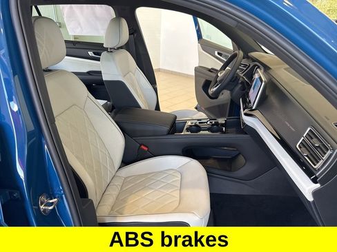 New 2026 Volkswagen Atlas Cross Sport SEL Premium R-Line AWD/4WD image 13