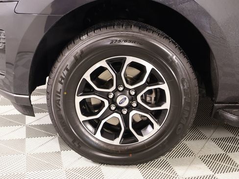 Used 2024 Ford Expedition Max XLT image 19