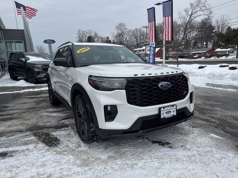 Certified 2025 Ford Explorer ST w/ Sun And Sound Package image 4