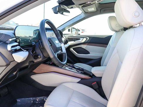 Used 2025 Audi A5 2.0T Premium w/ Convenience Package image 22