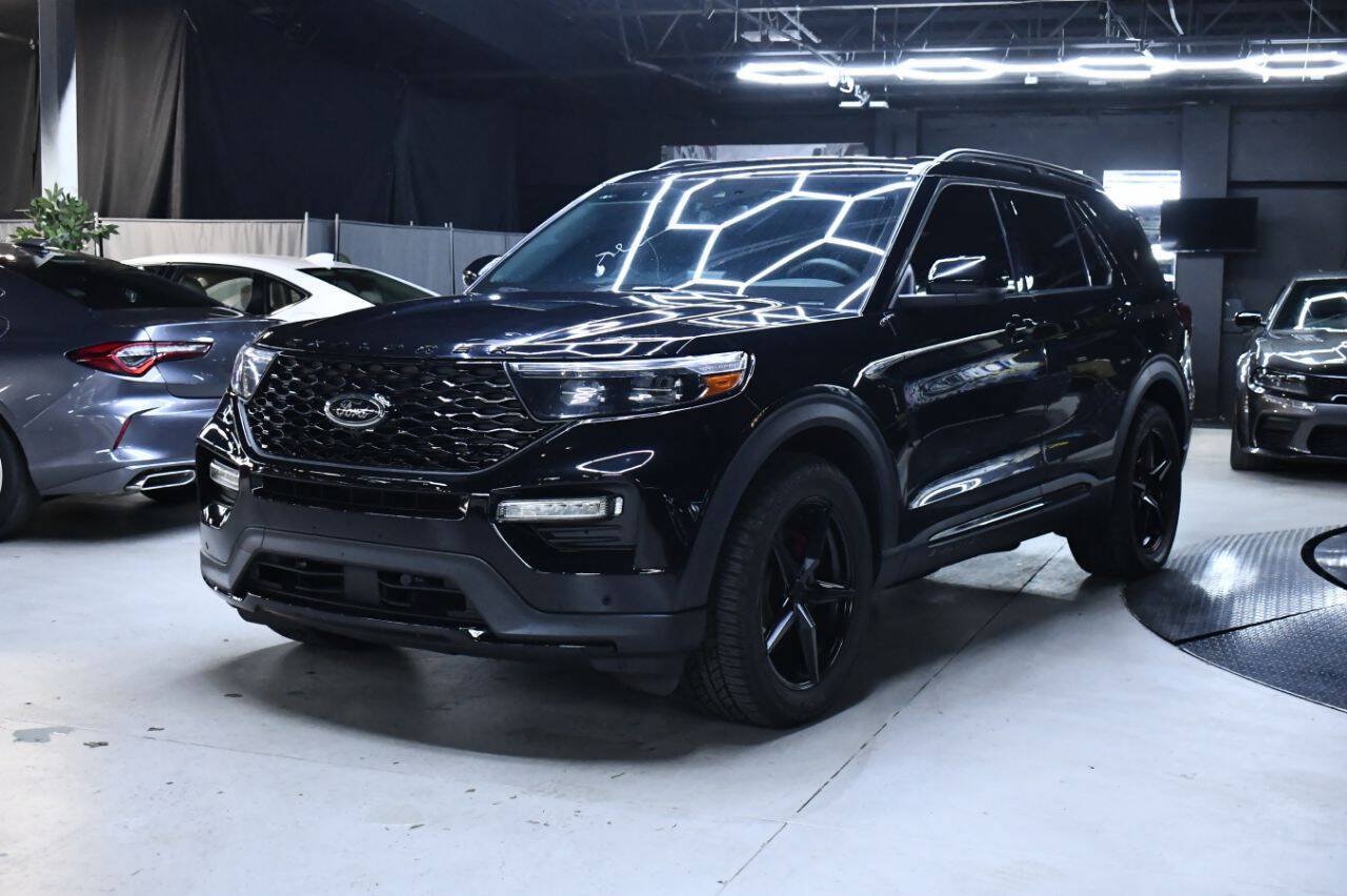 Used 2023 Ford Explorer ST w/ Equipment Group 401A AWD/4WD image 4