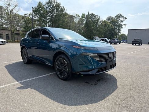 Certified 2025 Nissan Murano Platinum w/ Cargo Package AWD/4WD image 4