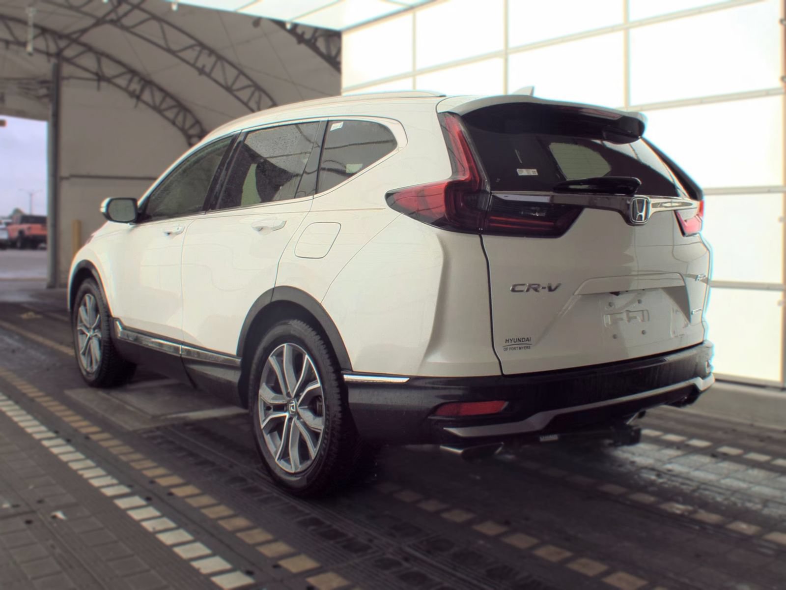 Used 2020 Honda CR-V Touring image 8