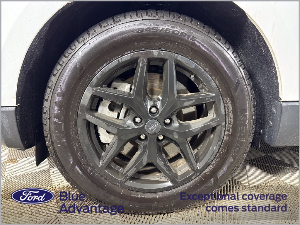 Certified 2024 Ford Edge SEL AWD/4WD image 14