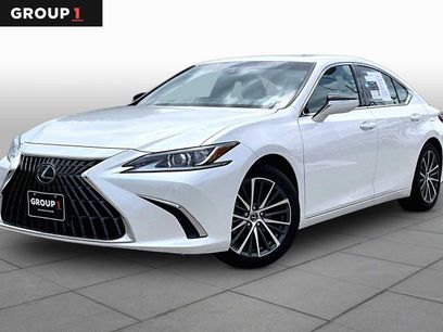 Used 2023 Lexus ES 350 w/ Premium Package