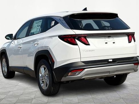 New 2026 Hyundai Tucson SE image 3