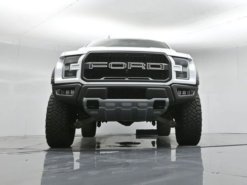 Used 2020 Ford F150 Raptor w/ Equipment Group 802A Luxury image 46