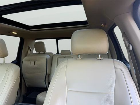 Used 2016 Ford F150 Lariat w/ Equipment Group 502A Luxury image 15