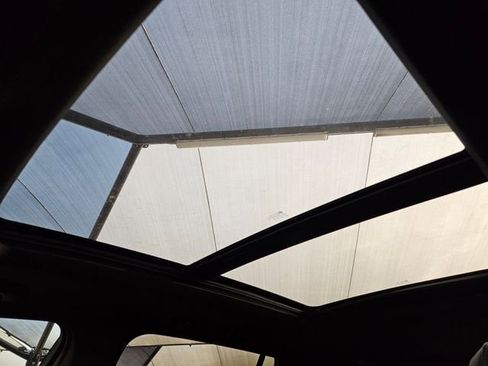 New 2025 Cadillac XT6 Premium Luxury image 8