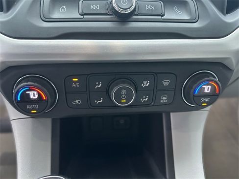 Used 2019 GMC Acadia SLE image 19