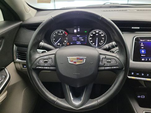 Used 2019 Cadillac XT4 Luxury FWD image 22