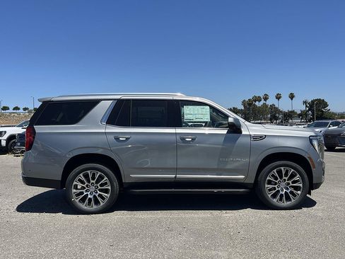 New 2026 GMC Yukon Denali w/ Advanced Technology Package RWD image 2