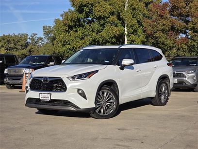 Used 2022 Toyota Highlander Platinum