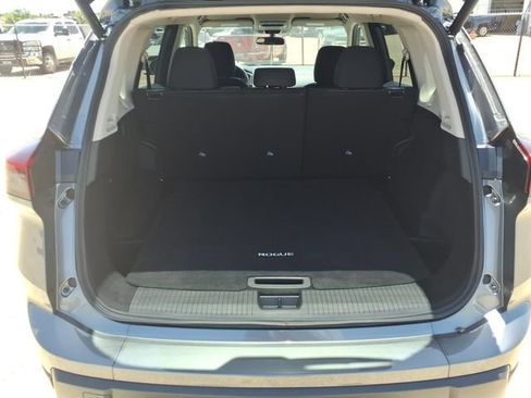 Used 2026 Nissan Rogue SV w/ Cold Weather Package AWD/4WD image 7