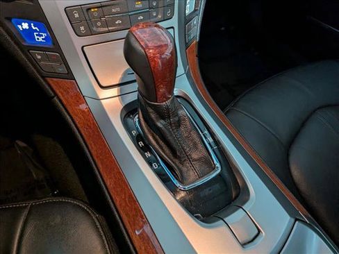 Used 2010 Cadillac CTS Luxury image 13