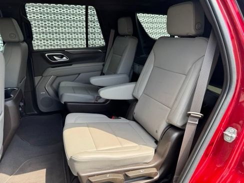 Used 2022 Chevrolet Tahoe LT RWD image 11