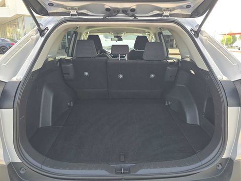 Certified 2025 Toyota RAV4 LE FWD image 14