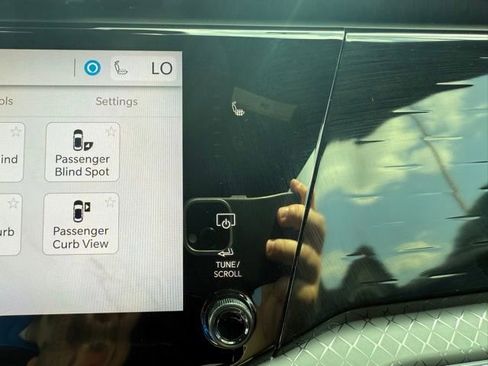 New 2025 Jeep Wagoneer S Limited image 22