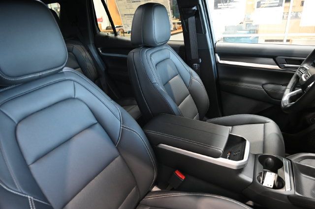 New 2027 GMC Terrain Elevation w/ Elevation Premium Package FWD image 8