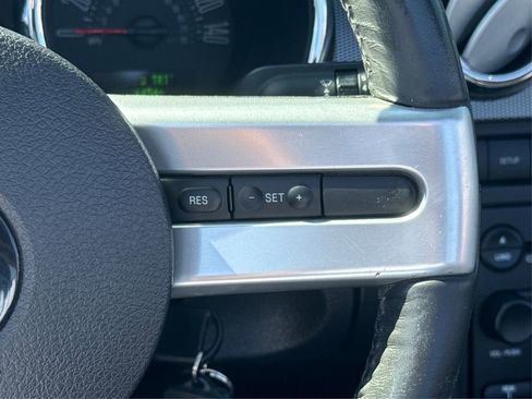 Used 2007 Ford Mustang GT image 34