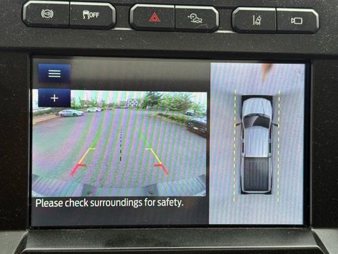 Used 2021 Ford F350 Platinum w/ Tremor Off-Road Package AWD/4WD image 11