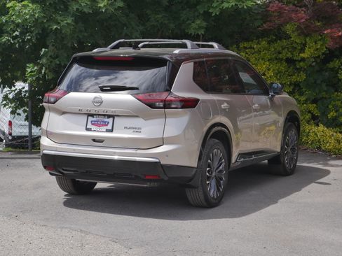 Certified 2025 Nissan Rogue Platinum w/ Platinum Premium Package AWD/4WD image 24
