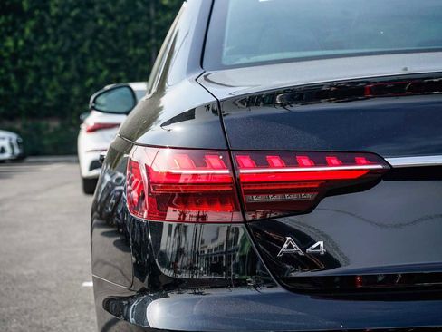 Used 2023 Audi A4 2.0T Premium w/ Convenience Package image 9