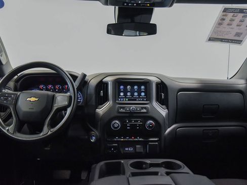 Used 2024 Chevrolet Silverado 1500 Custom AWD/4WD image 26